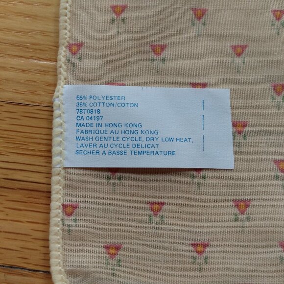 Vintage 80s Cloth Napkins Set of 4 Ditsy Print Made in Hong Kong - Picture 9 of 13